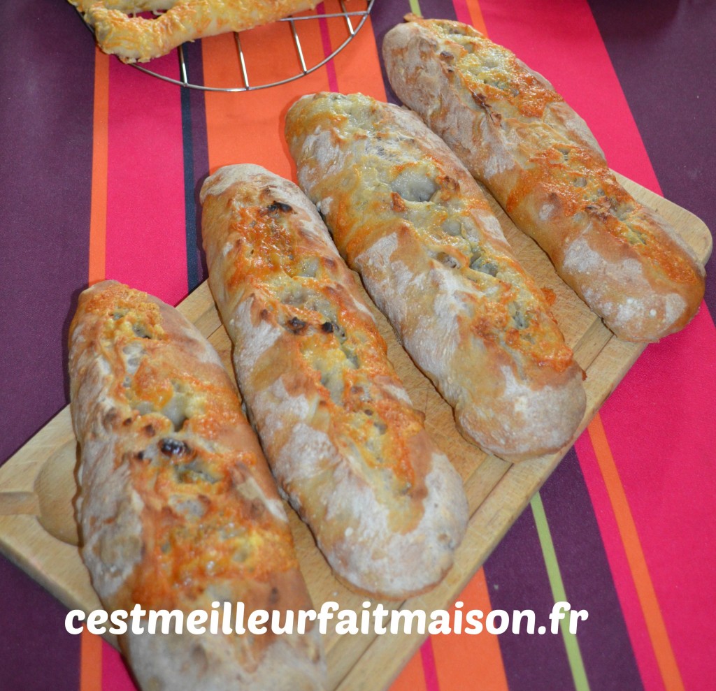 Pain au gorgonzola et aux noix