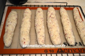 Ficelles oignons lardons