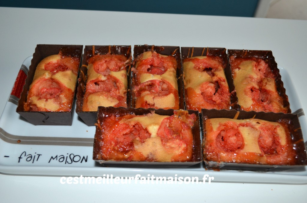 Mini cakes aux fraises Tagada