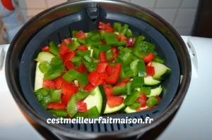 Poulet mariné aux légumes