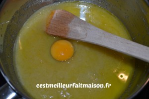 Cookies au chocolat fourrés au caramel