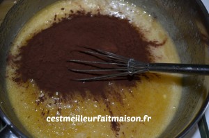 Cookies au chocolat fourrés au caramel