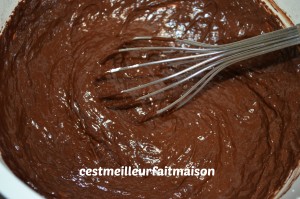 Gâteau au chocolat sans beurre ni sucre