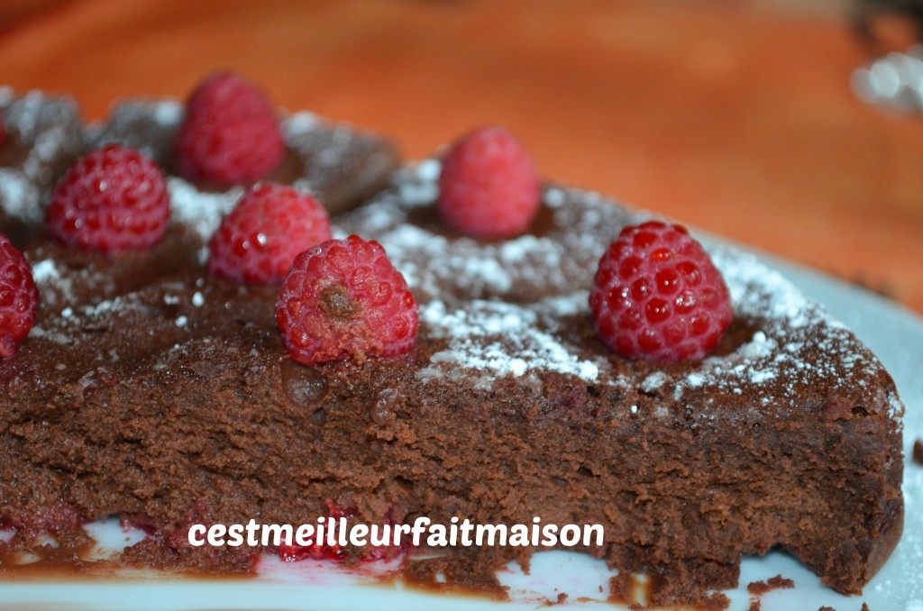 Fondant au chocolat et aux framboises