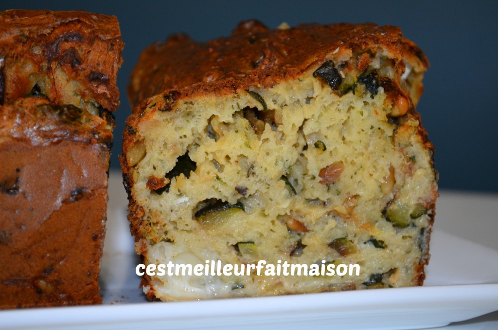 Cake au chèvre et aux courgettes