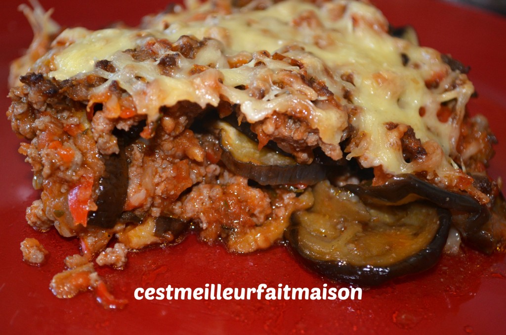 Gratin d'aubergines à la bolognaise