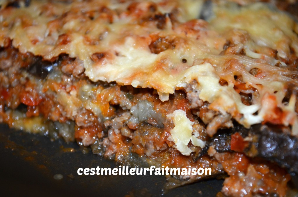 Gratin d'aubergines à la bolognaise