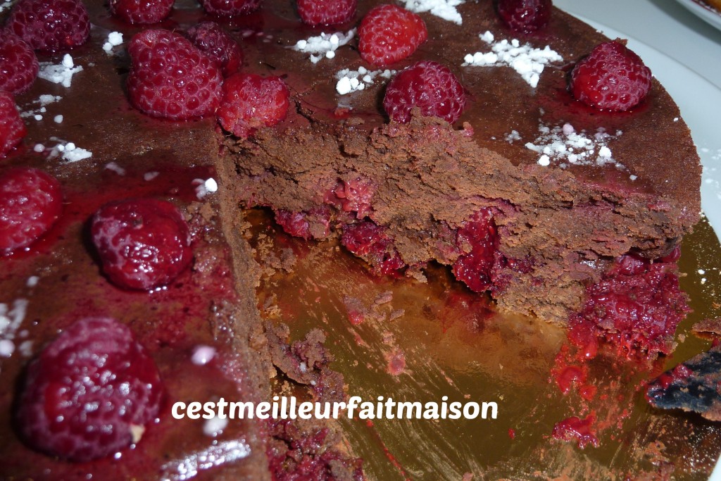 Crousti-fondant au chocolat et aux framboises