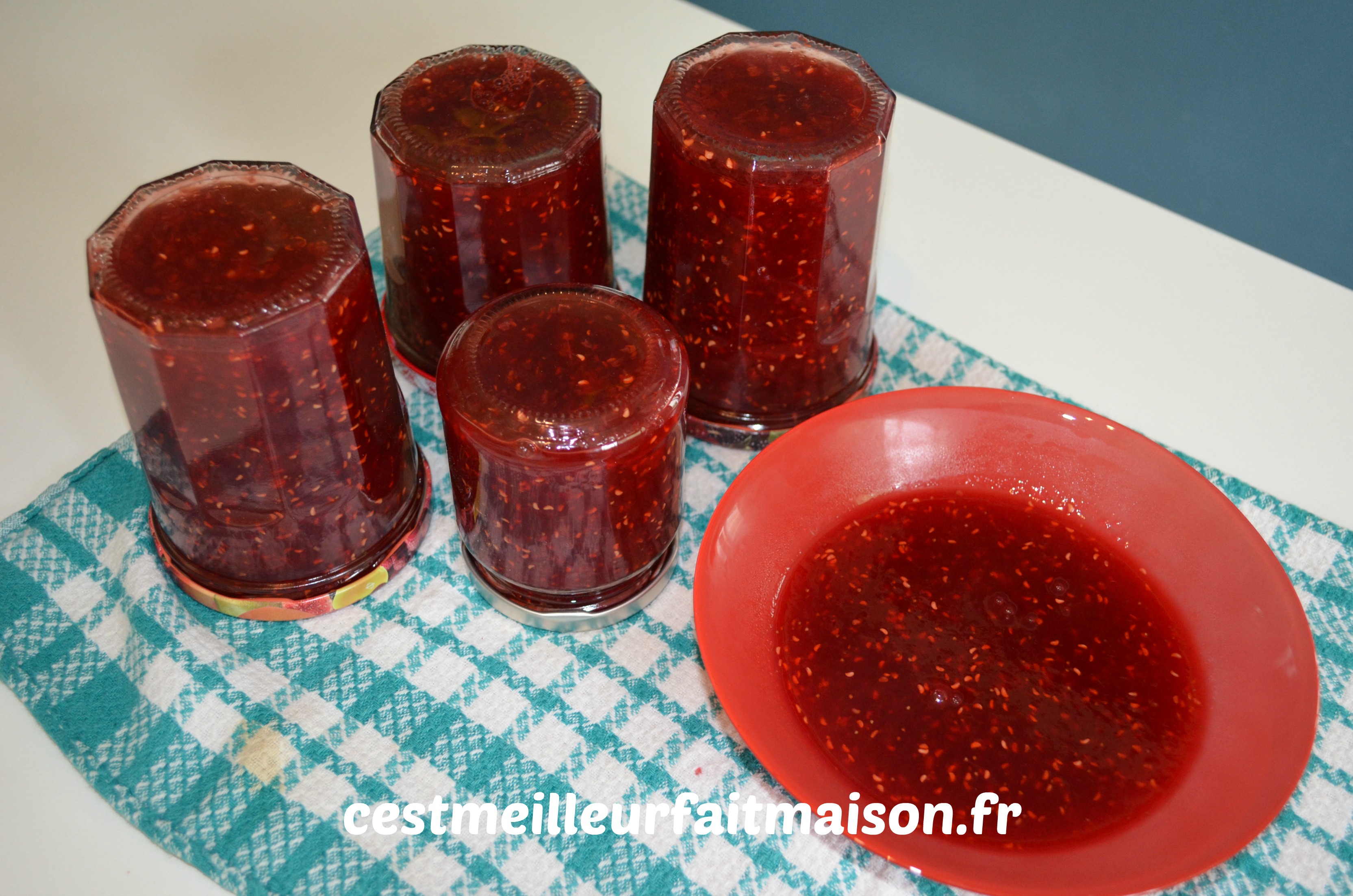 Confiture fraises framboises C'est meilleur fait maison