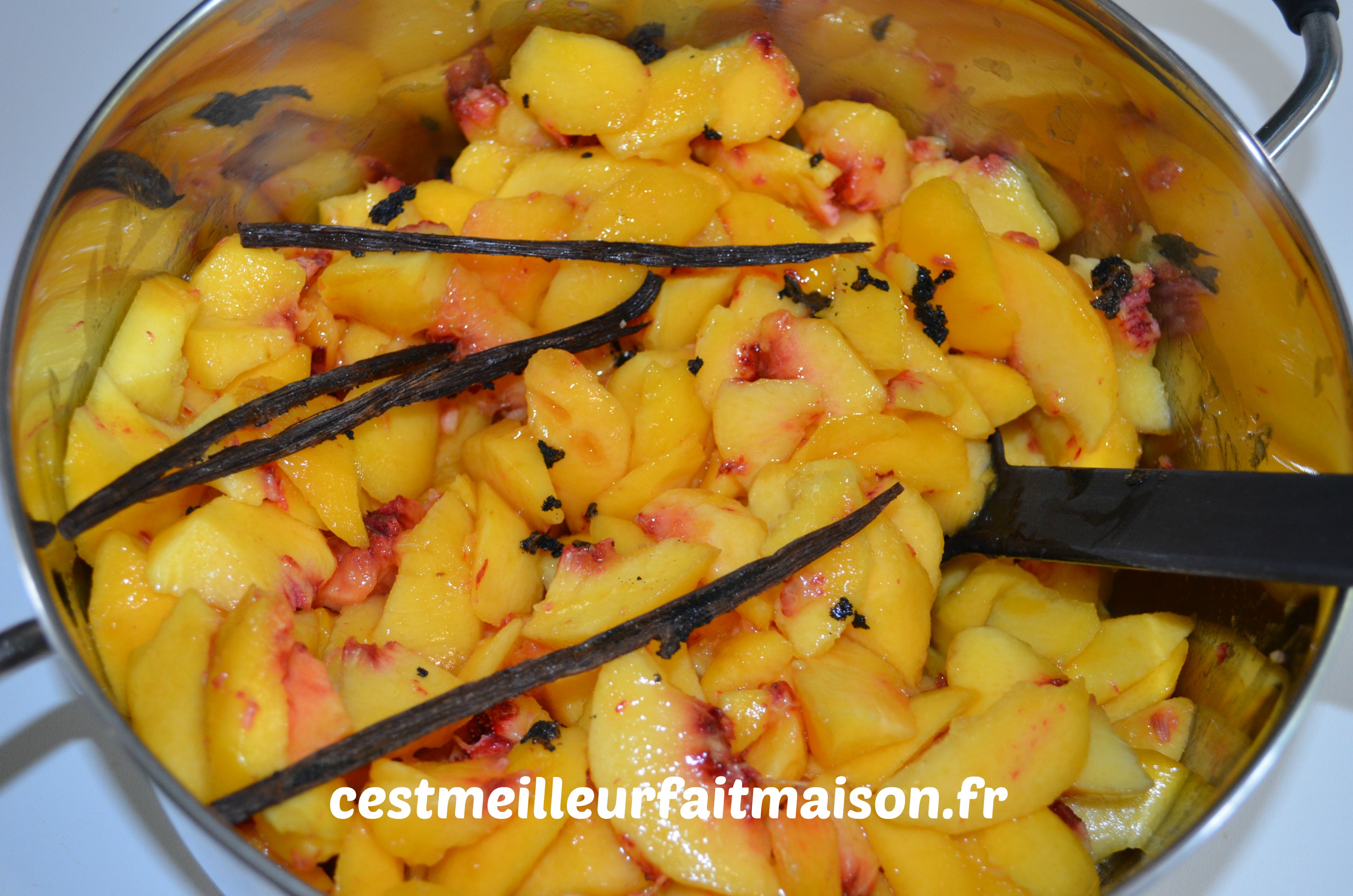 Confiture de pêches jaunes à la vanille C'est meilleur fait maison