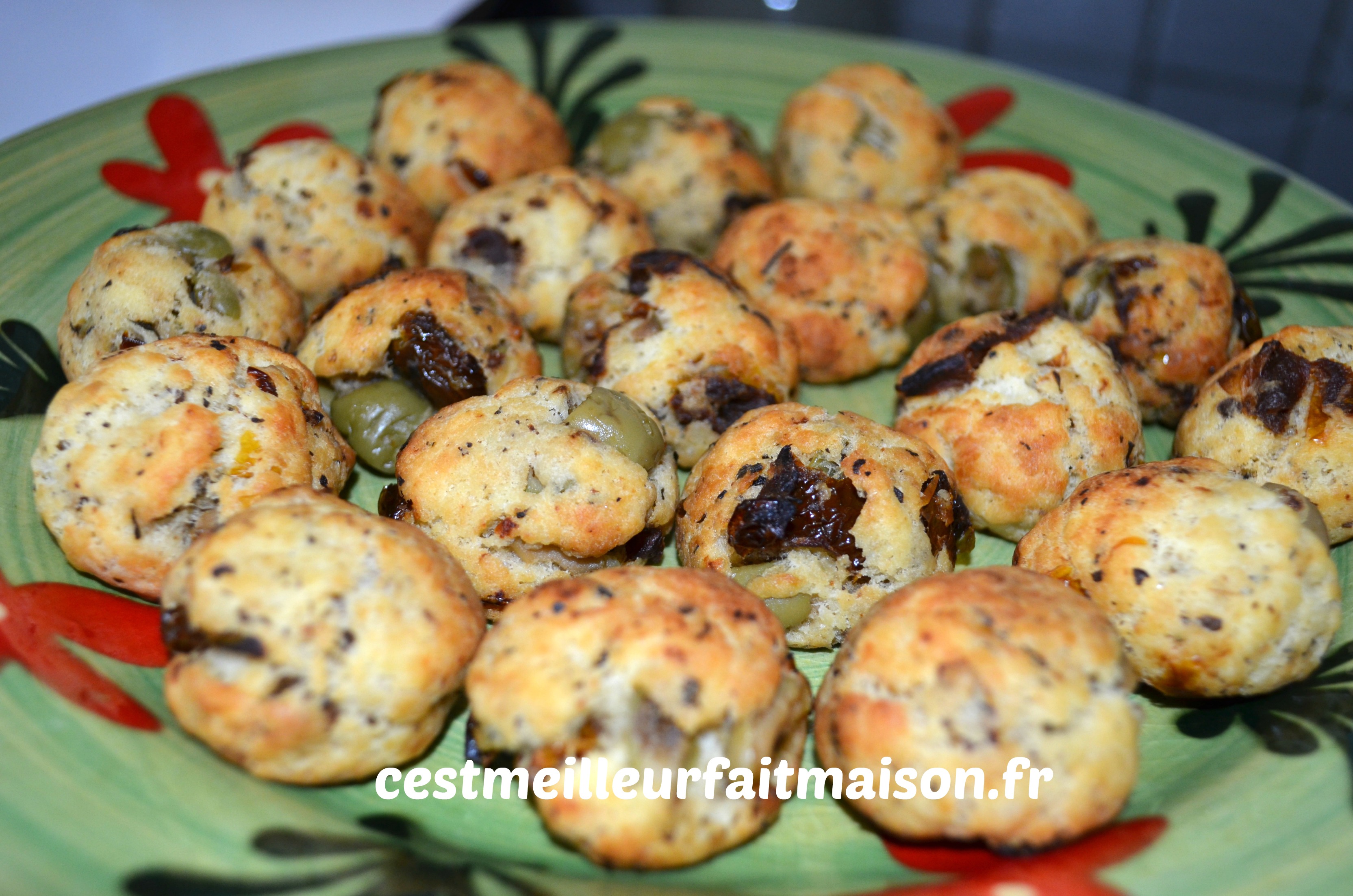 Minis cookies salées tomates séchées olives vertes