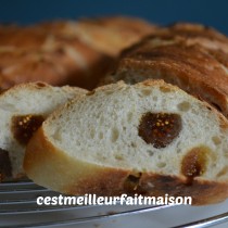 Pain aux figues