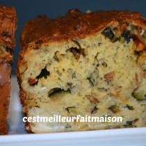 Cake au chèvre et aux courgettes