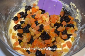 Cake aux fruits secs