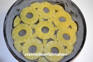 Gâteau renversé à l'ananas