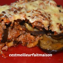 Gratin d'aubergines à la bolognaise