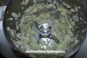 Chorba de poulet aux langues d'oiseau