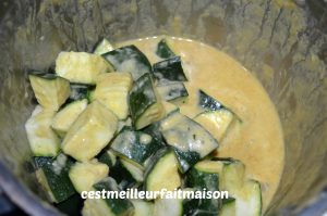 Crevettes au curry et au courgettes