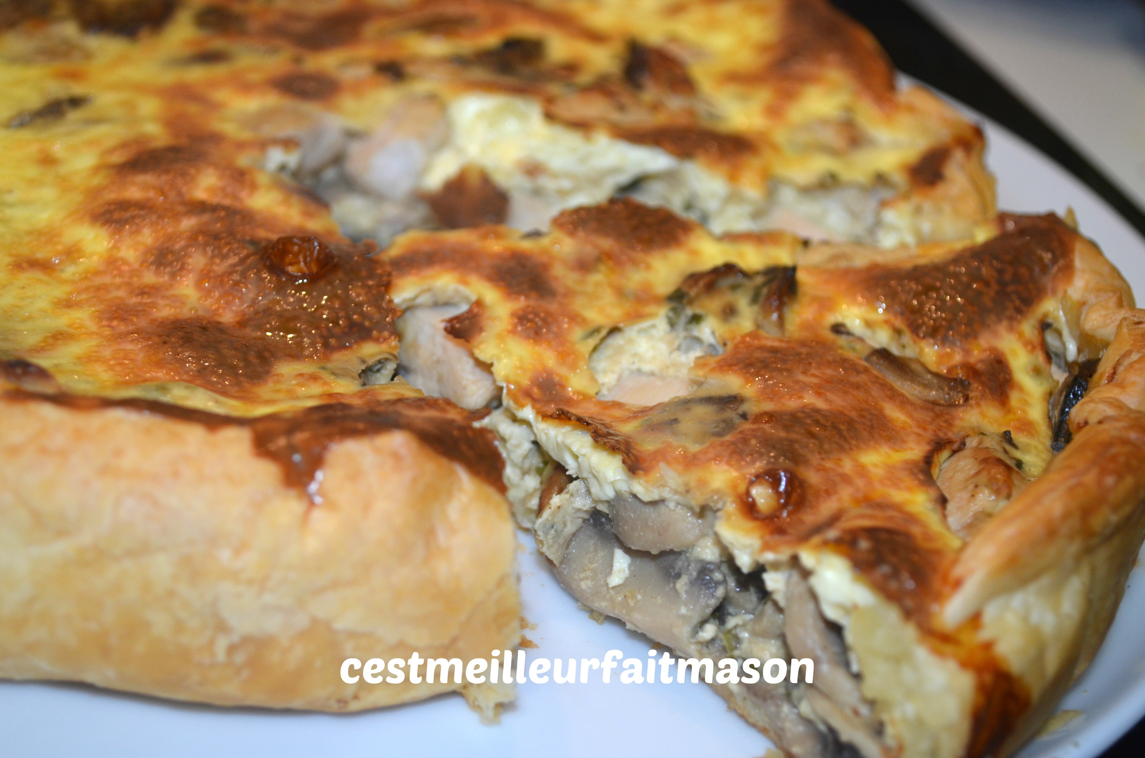 Quiche au poulet et aux champignons